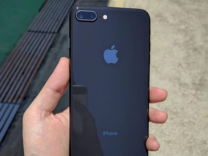 Apple iPhone 8 Plus 0