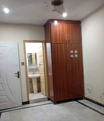 A 1250 Square Feet Upper Portion In I-10