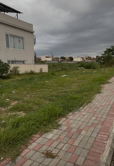 14 Marla (40*80) Corner Prime Location Plot For Sale In Tulip Block, Taj Residencia Ideal Location Best Investment Opportunity Demand Only PKR 2.15 Crore