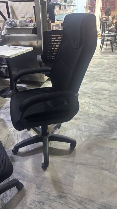 Rolling chair and Boss Chair