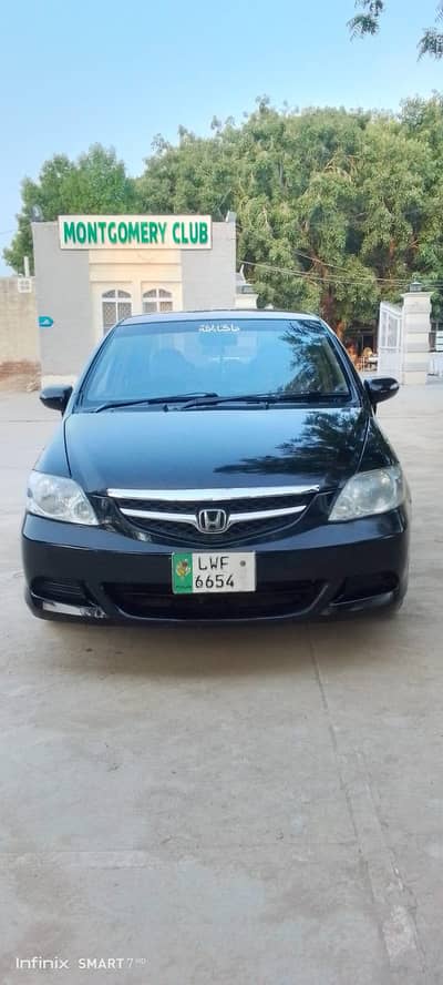 Honda City IVTEC 2006. only  cal no sms  seriously buyer's  content  m