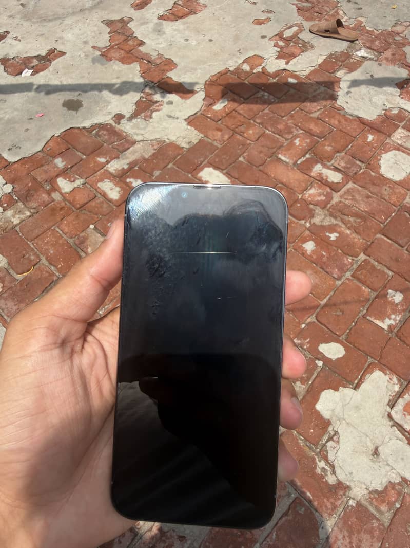 Apple iPhone 13 Pro 1