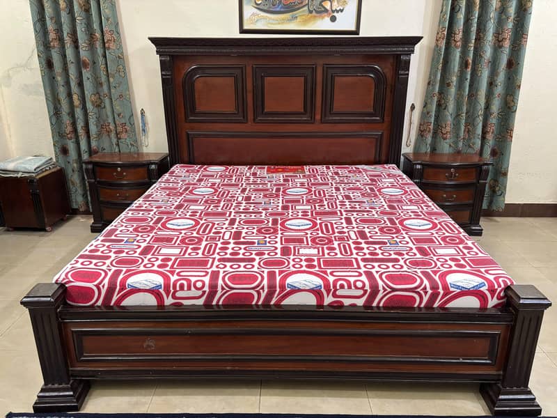 Solid Wood King Size Bed Set with Dressing Table, Stool & Side Tables 0