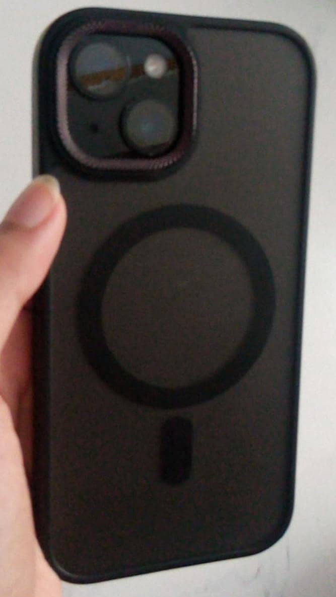 Apple iPhone 15 3