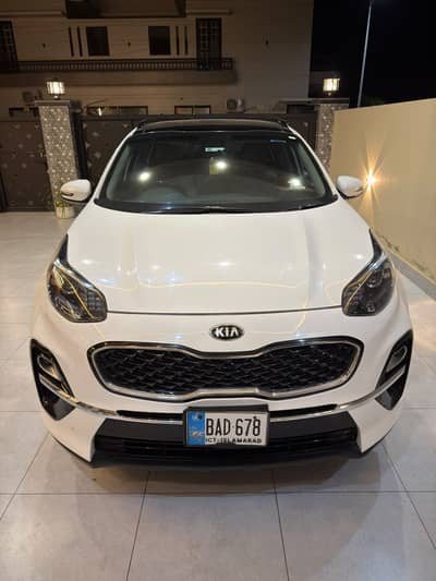 KIA Sportage AWD 2022 – Dealership Maintained [URGENT SALE]