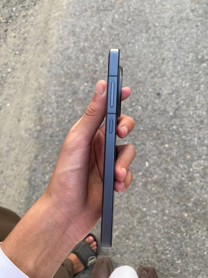 One Plus 13R 3