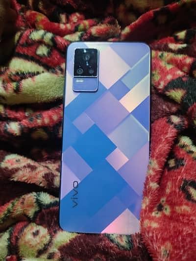 Vivi v21e