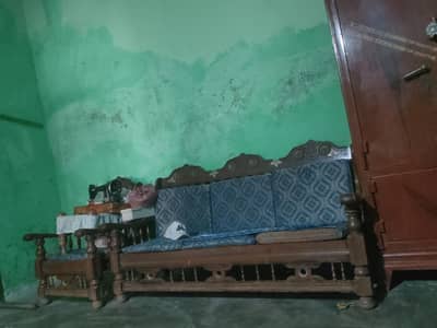 sofa set purani original lakri ka heavy sofa seriousl person contact
