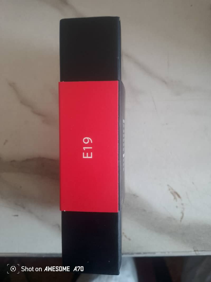 air buds E19 pro 1