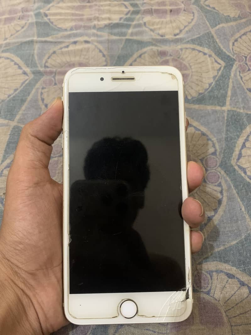 Apple iPhone 7 Plus 0