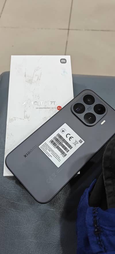 Xiaomi 17T 256GB with Box