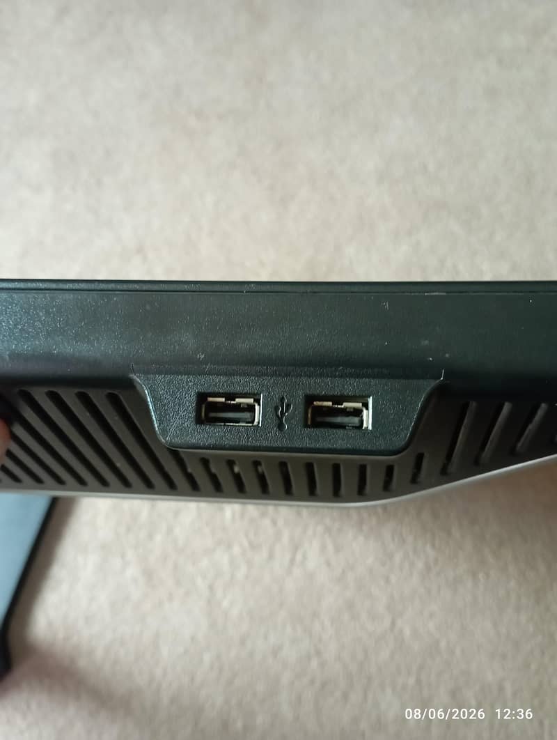 Dell LCD 9