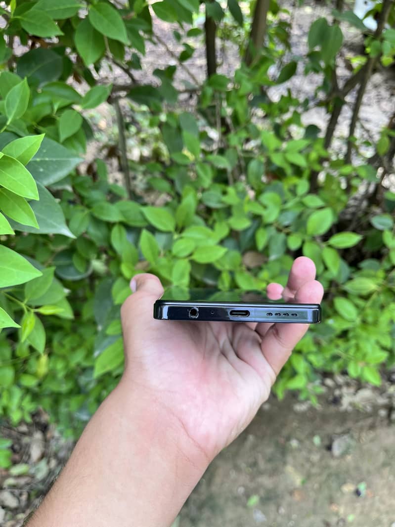 Infinix Note 30 5