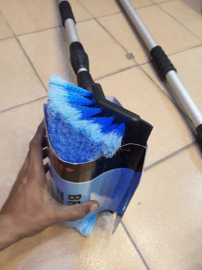 SOLAR CLEANING BRUSH / cleaning brush / solar cleaning brush