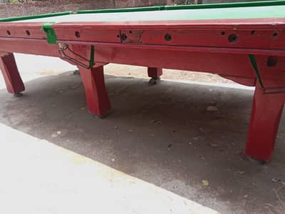 snoker table sale 5by 10