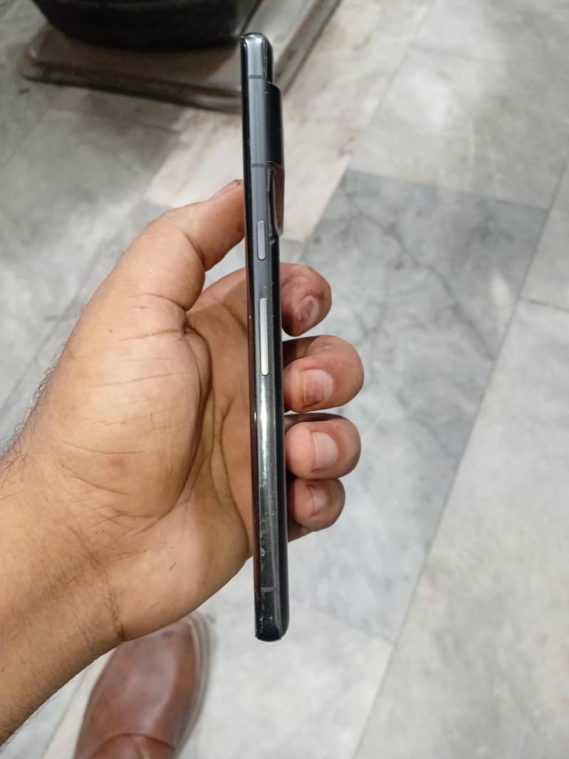 Google Pixel 7 Pro 4