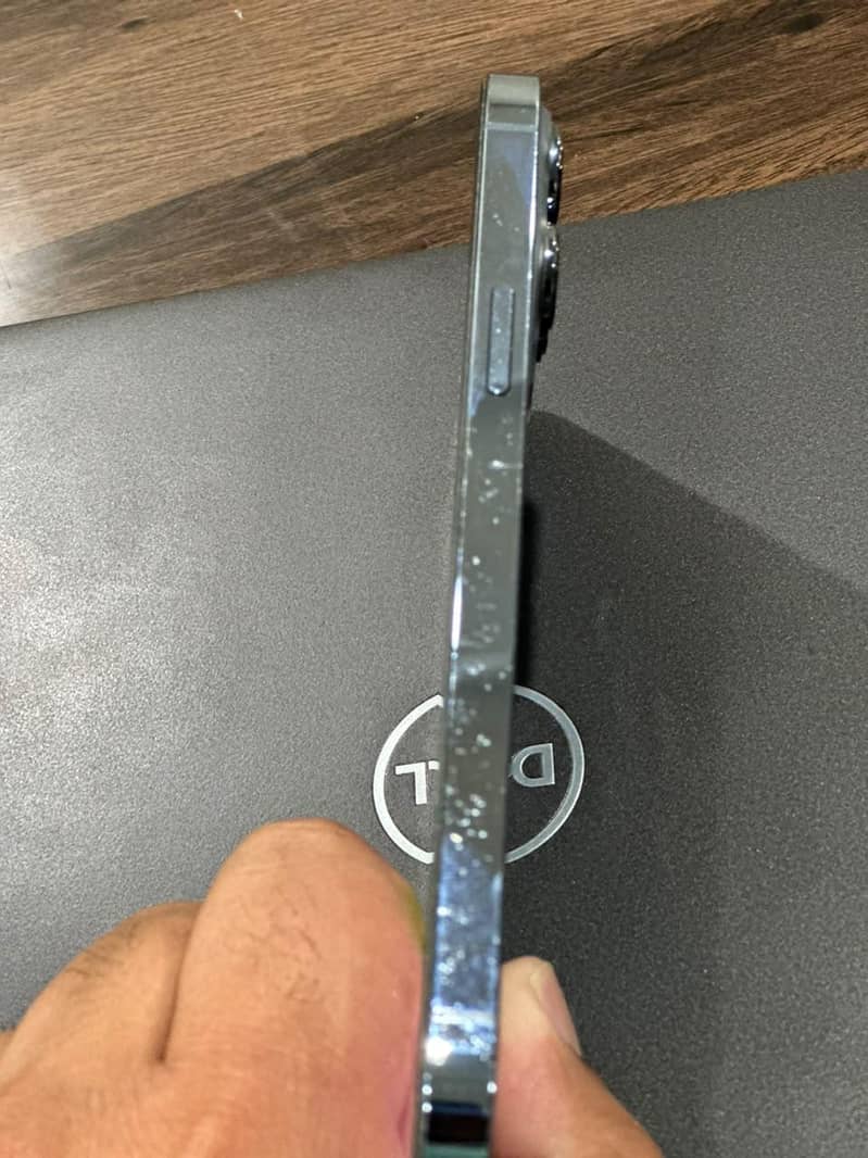 Apple iPhone 13 Pro Max 5