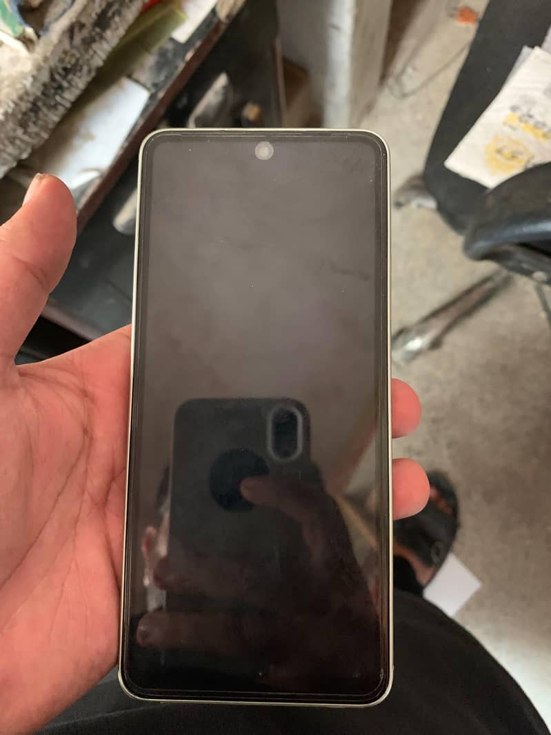 OPPO A5 Pro 1