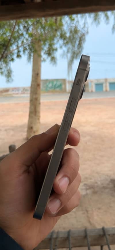 Apple iPhone 16 Pro Max jv