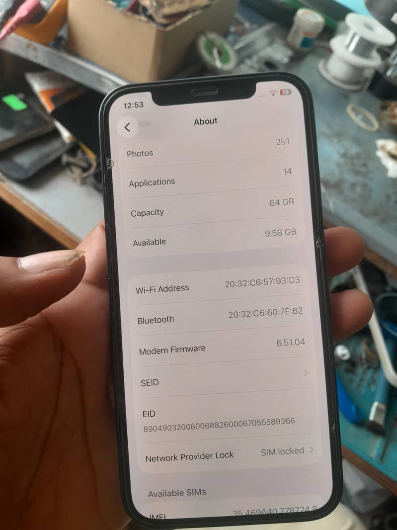 Apple iPhone 12 6