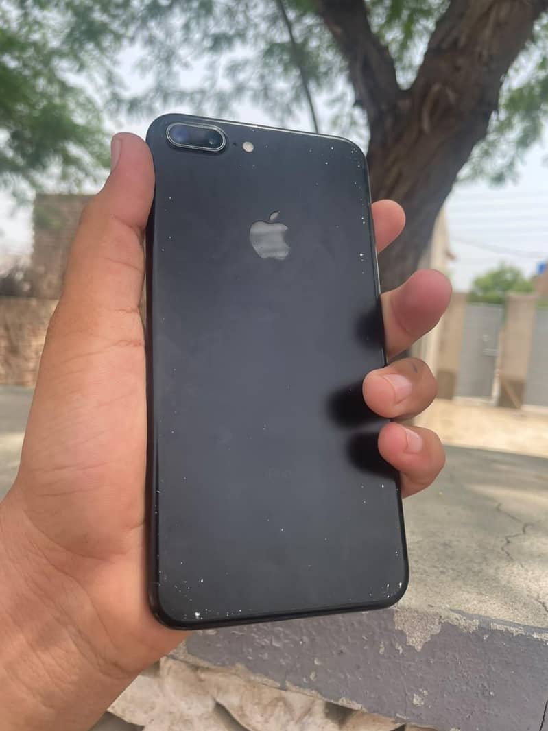 Apple iPhone 7 Plus 7