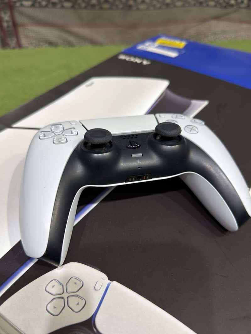 Play Station digital Version 4
