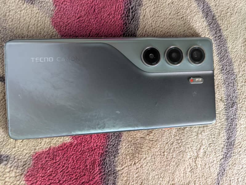 Tecno CAMON 40 Pro 2