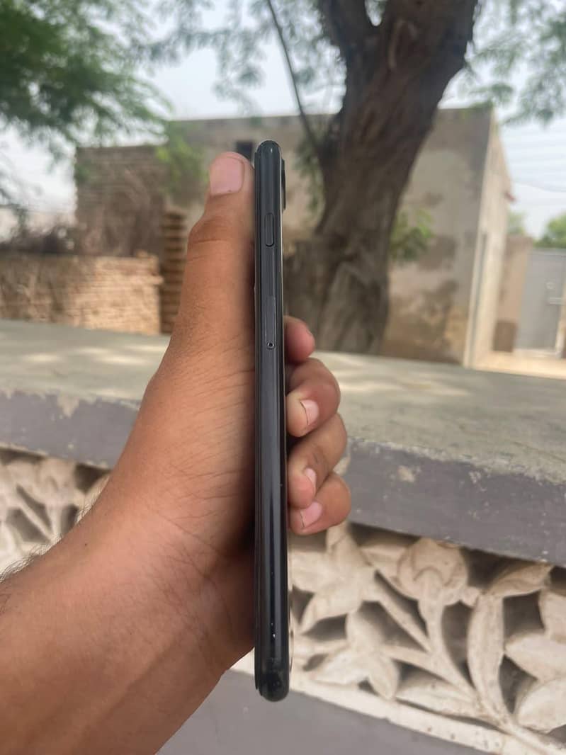 Apple iPhone 7 Plus 2