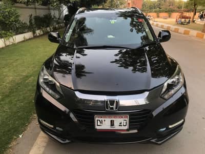 Honda Vezel Z 2015/18 - Highly Maintained