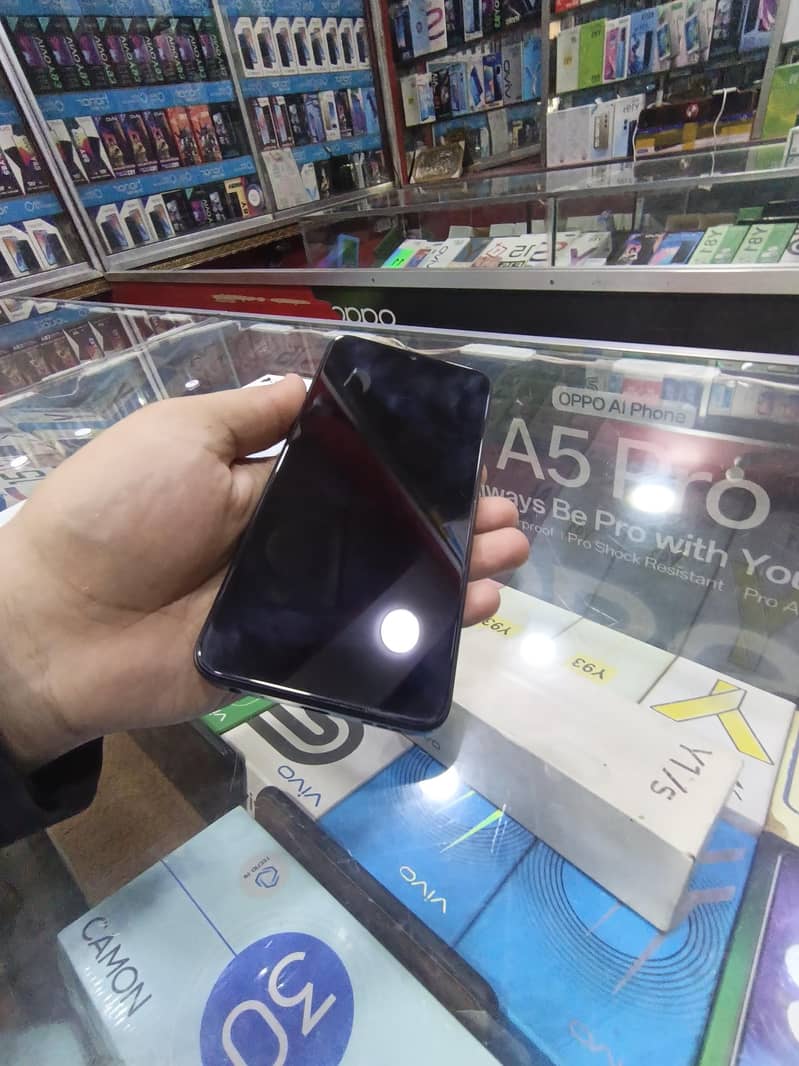 Tecno CAMON 30S 12