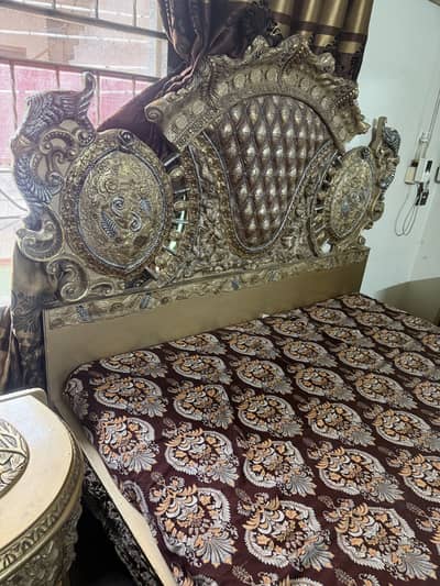 Royal style bed + side tables + mattress