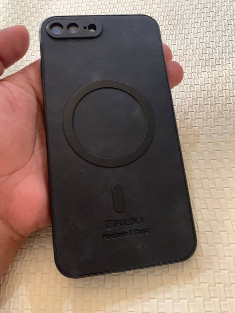 Apple iPhone 8 Plus 0
