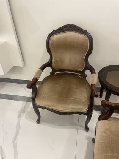 Drawing room chairs
