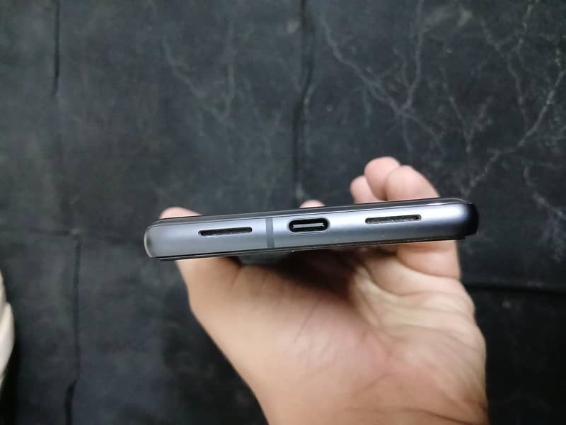 Google Pixel 7 5
