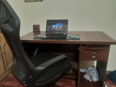 Computer Chair and Table