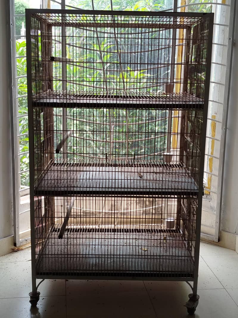 Solid Heavy Cages,  Breeding Boxes 0