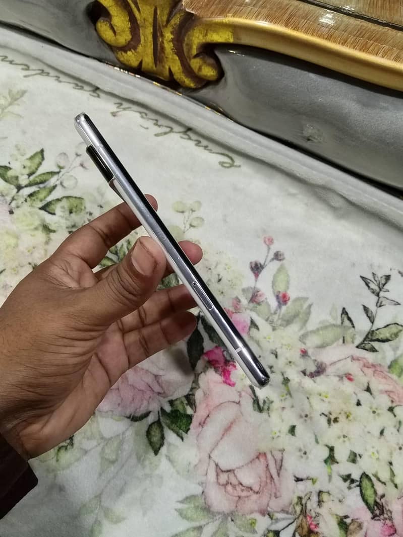 Google Pixel 6 Pro. 03004756609 call me 4