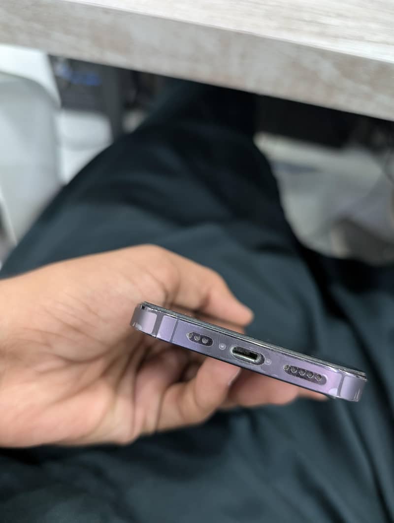 Apple iPhone 14 Pro 3