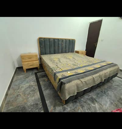 bed dressing side tables