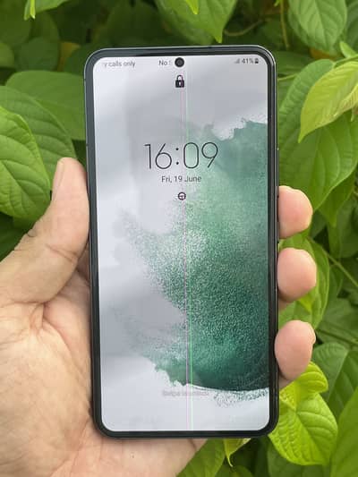 Samsung Mobile S22
