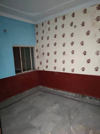 2 bedroom TV lounge Pani water boring gas not available near to main Adyala Road