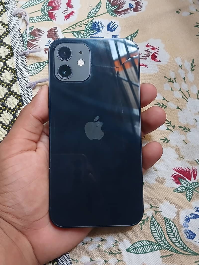 Apple iPhone 12 0