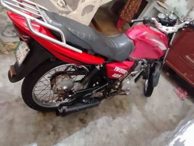 engine fit hy 100%. bulkul new bike jesa sound hy. whatsapp. 03278002995