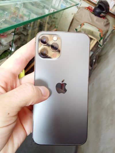 Apple iPhone 12 Pro