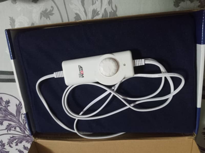 Atom Heating Pad 1