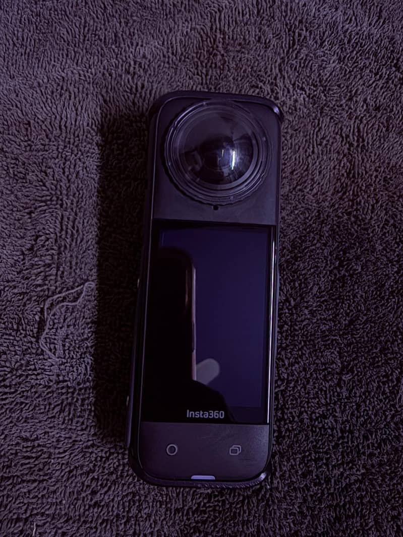 Insta 360×4 2