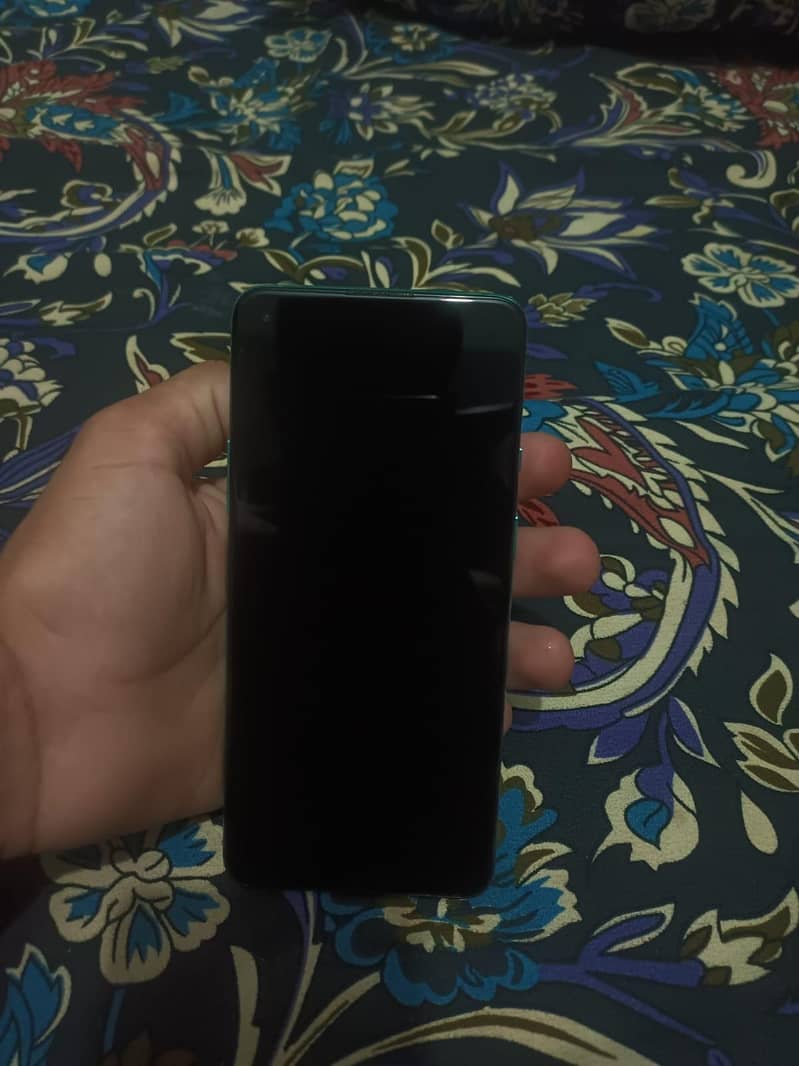 One Plus 8T 1