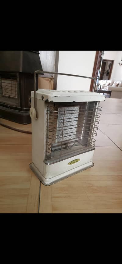 Corona gas heater
