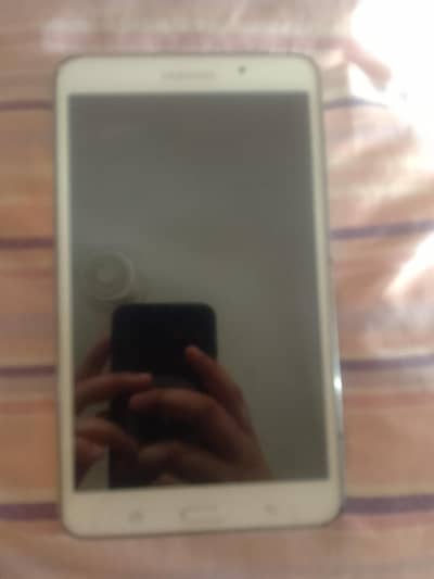 Samsung Galaxy Tab 4-SM T230 open box