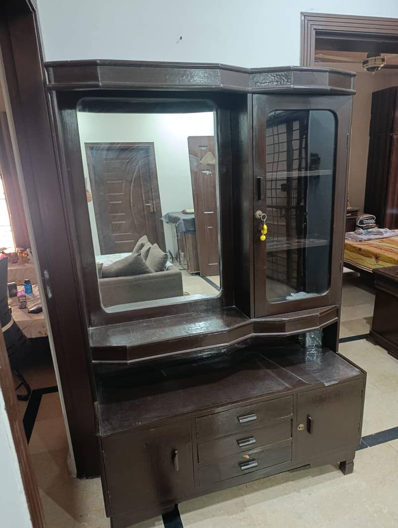 Dressing Table 1